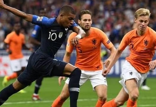 荷兰挑战法国，寻找突破口！——北京时间10月14日欧洲预选杯